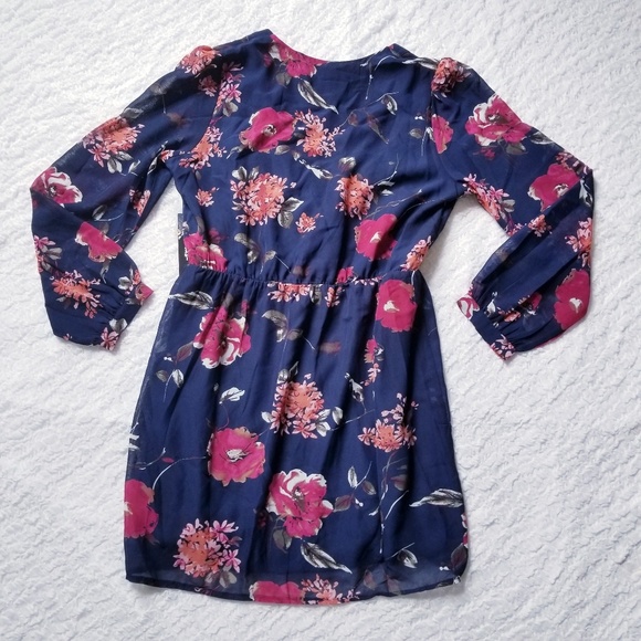 NWT PRETTY PRETENDER NAVY FLORAL PRINT DRESS - Picture 3 of 8